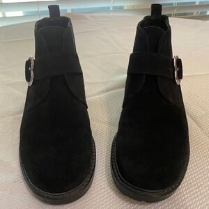 Brighton Black Suede ankle boots / booties size 8 - Like New